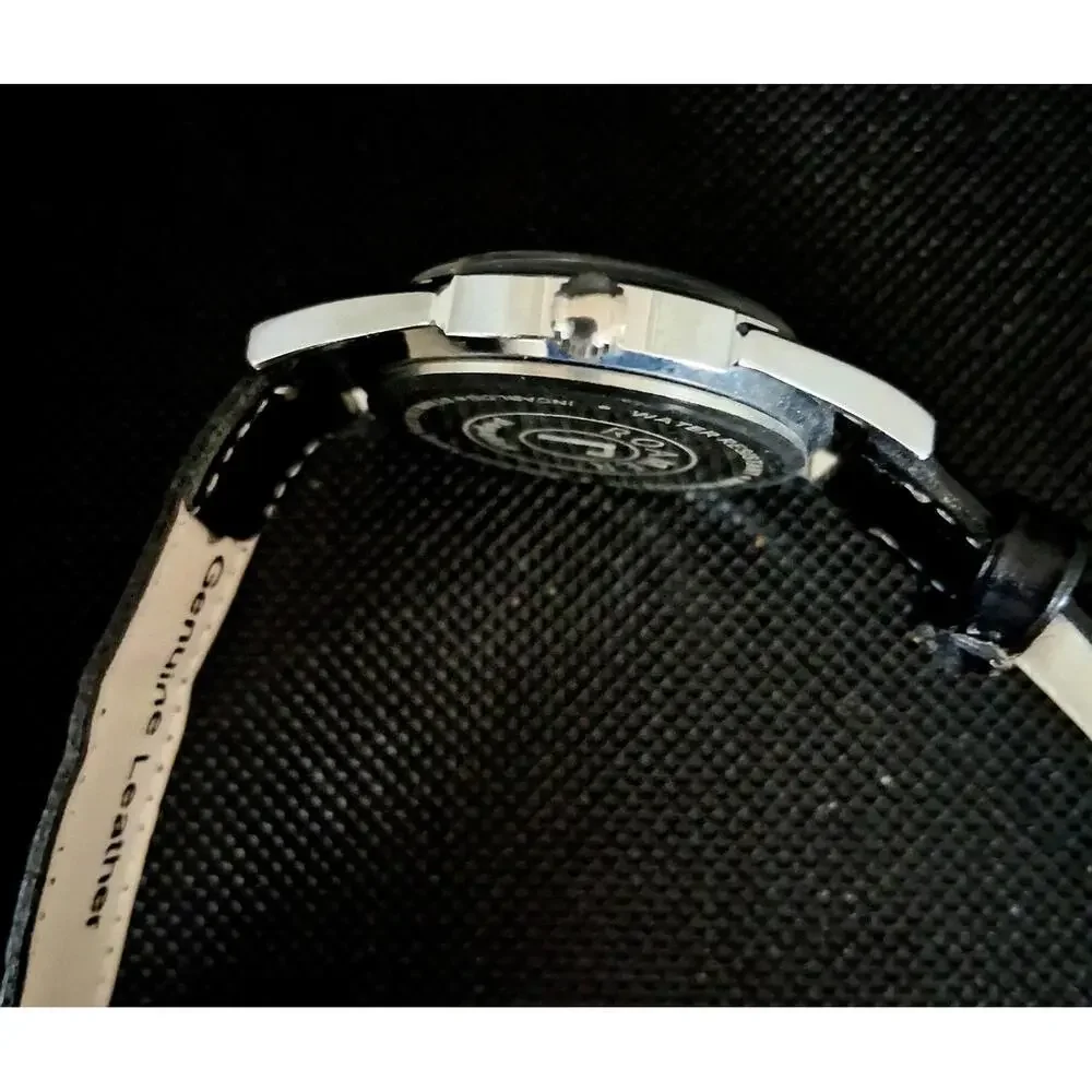 Vintage Roamer Men's Leather Mechanical Watch‎ RARE